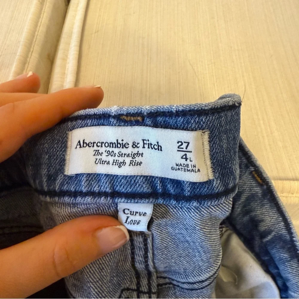 Abercrombie Curve Love 90s straight ultra high rise jean - Picture 4 of 4
